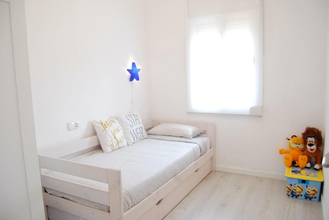 Apartamento Nordico , Cambrils Puerto Con Parking Exterior photo